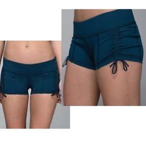 Lululemon Liberty Shorts Alberta (Teal) Size 4